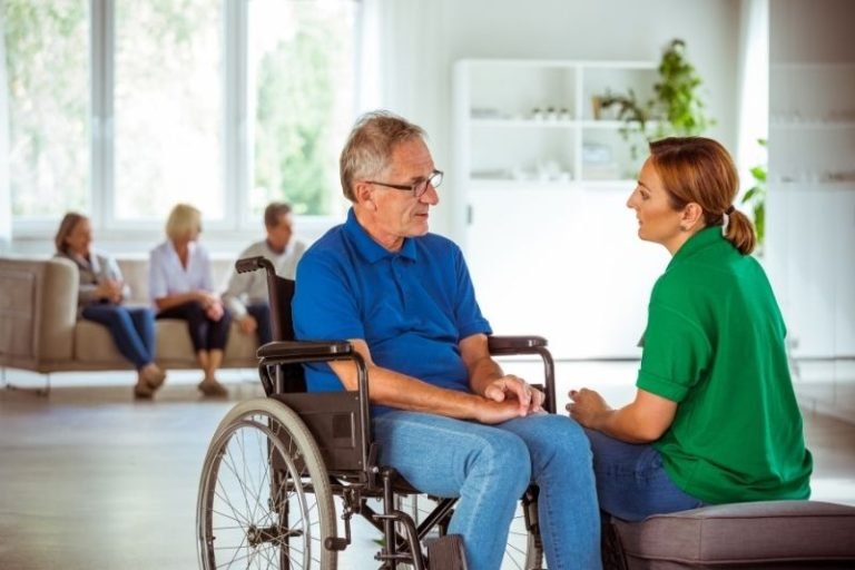 Role and Responsibilities of a Disability Social Worker