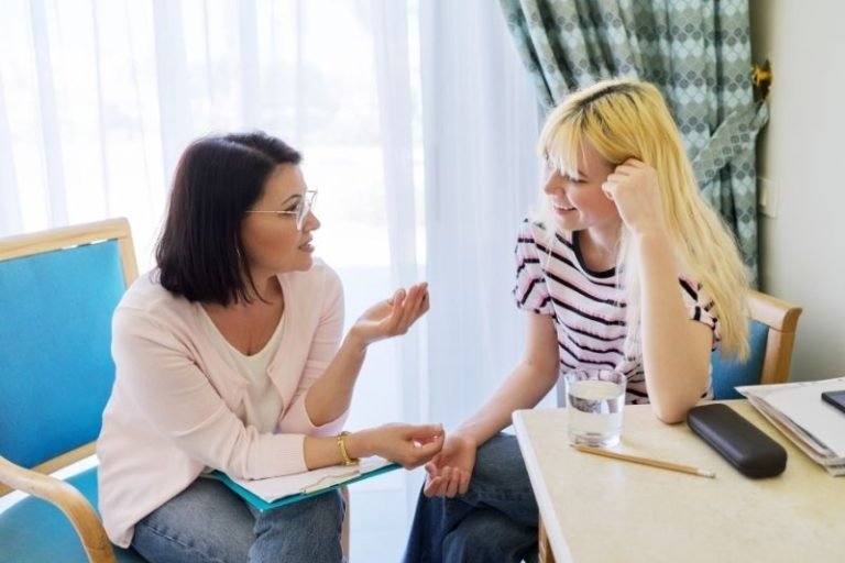 How to Set Effective Goals in Social Work Practice