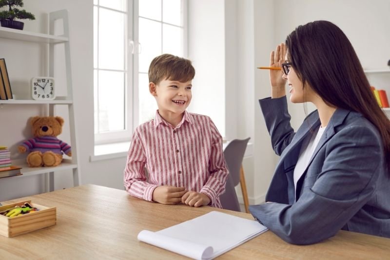 What Does a Child Welfare Social Worker Do